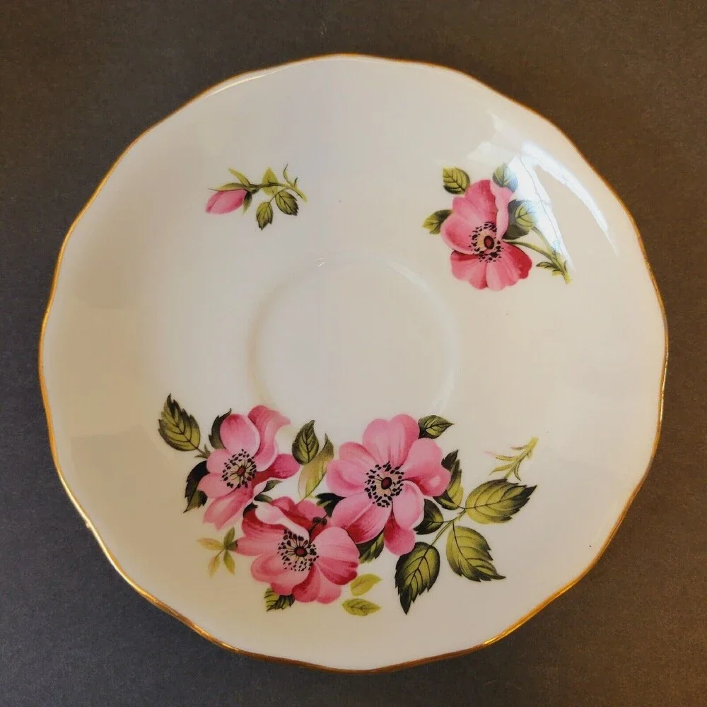 Vtg Royal Vale England Hand Painted Pink  Floral Design Teacup & Saucer Set